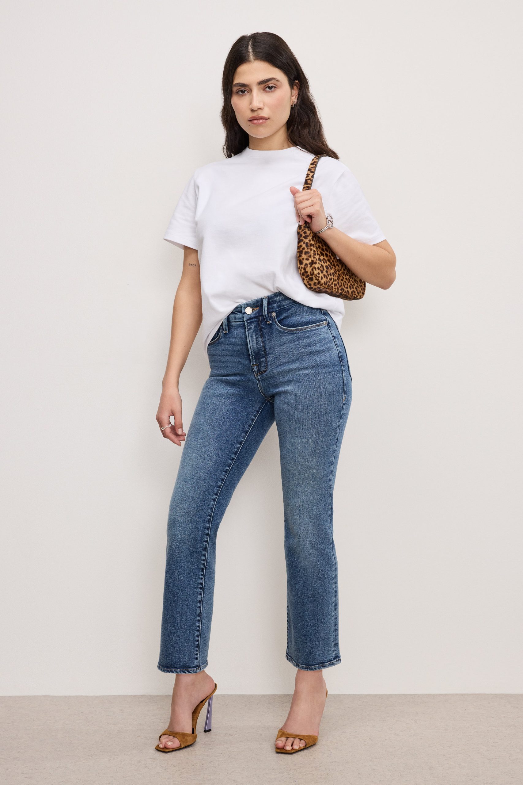 GOOD PETITE STRAIGHT COMPRESSION JEANS | INDIGO254 - Image 3