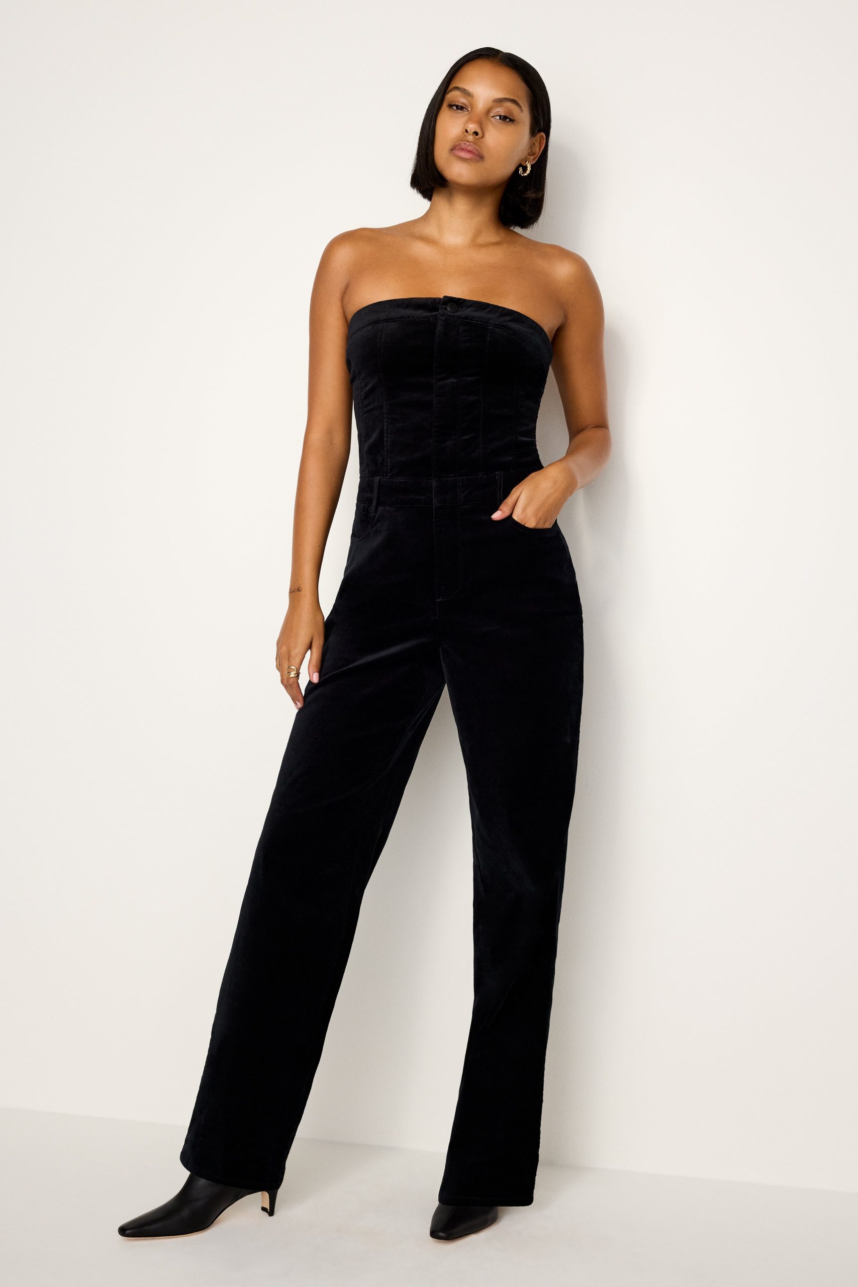 FIT FOR SUCCESS STRAPLESS VELVET JUMPSUIT | BLACK001 - Image 5