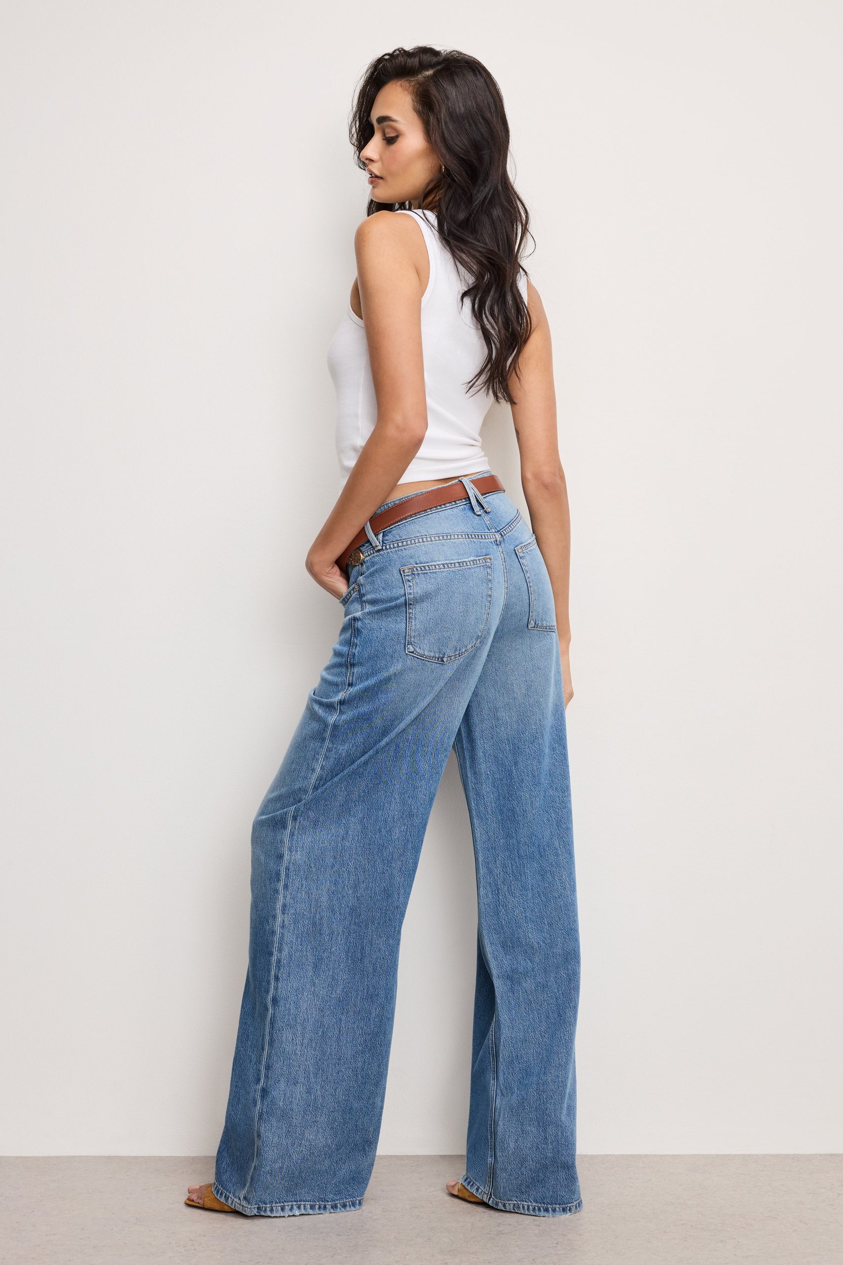 WEIGHTLESS GOOD EASE JEANS | INDIGO961 - Image 3