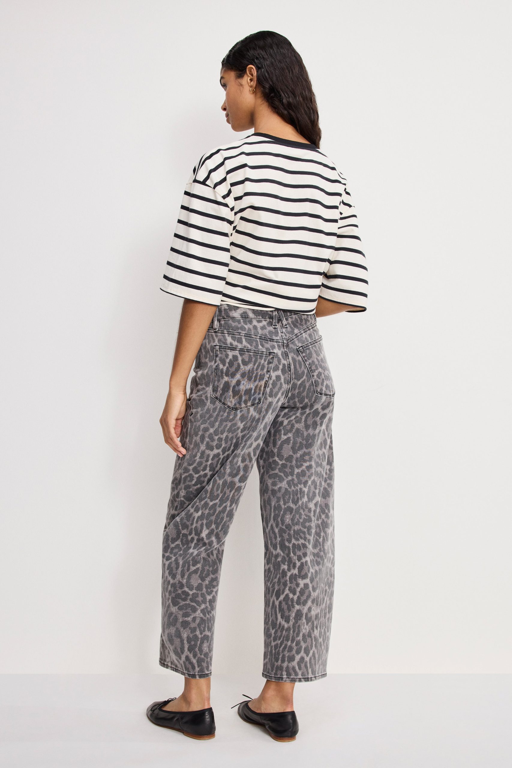 GOOD BARREL JEANS | GREY LUCKY LEOPARD - Image 3