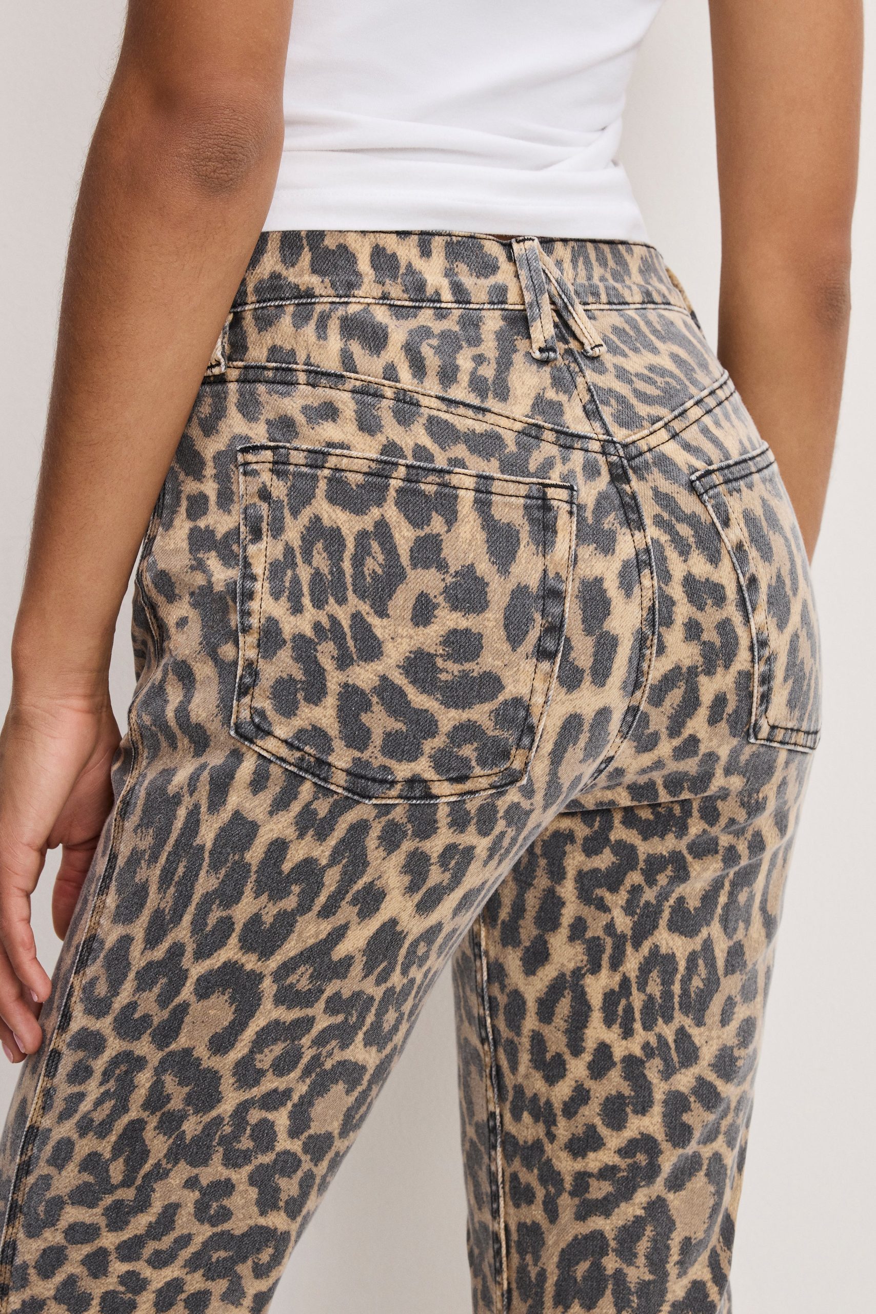 GOOD KICK FLARE LEOPARD JEANS | LUCKY LEOPARD001 - Image 5