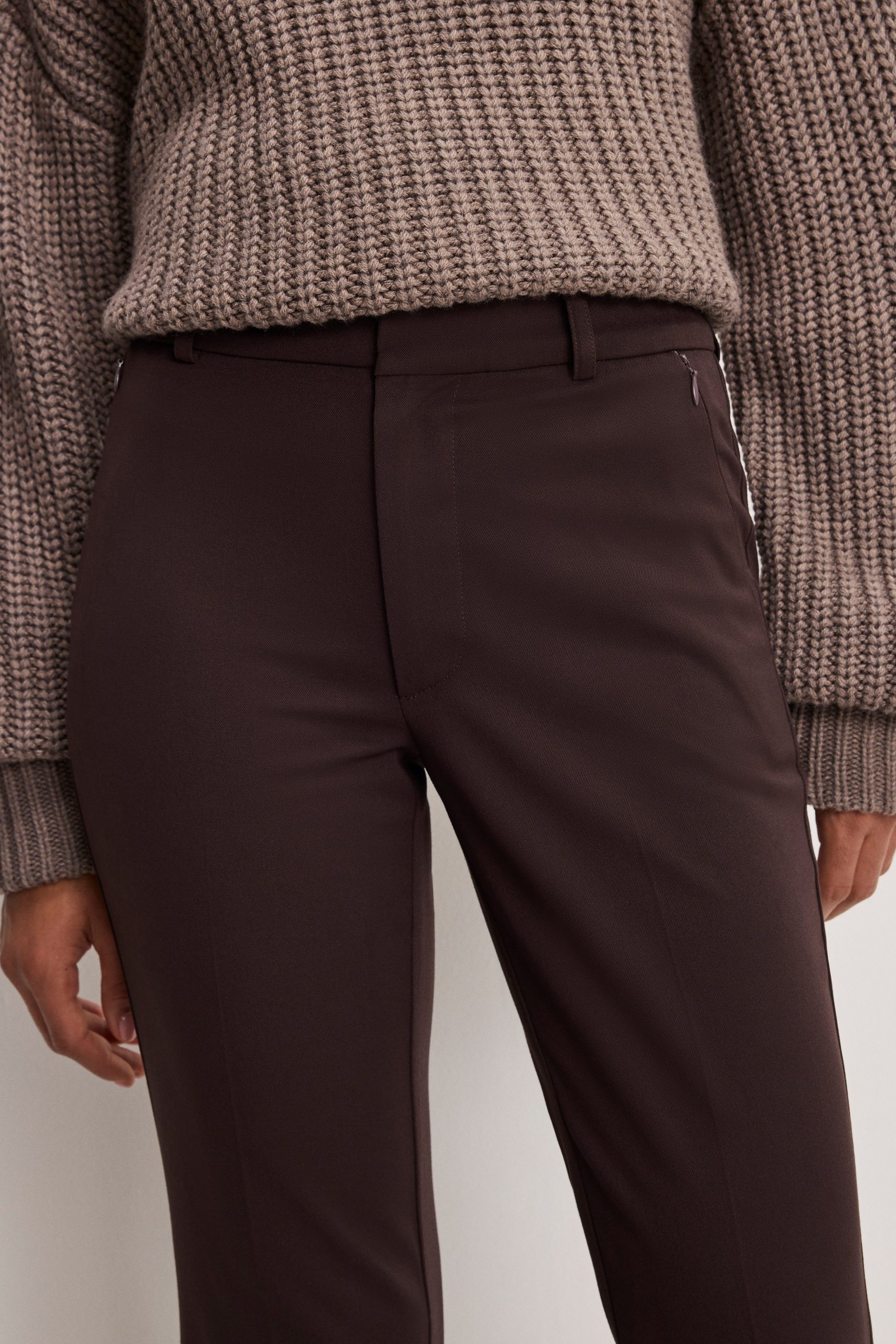 ESSENTIAL SUITING FLARE TROUSERS | DARK CHOCOLATE - Image 5