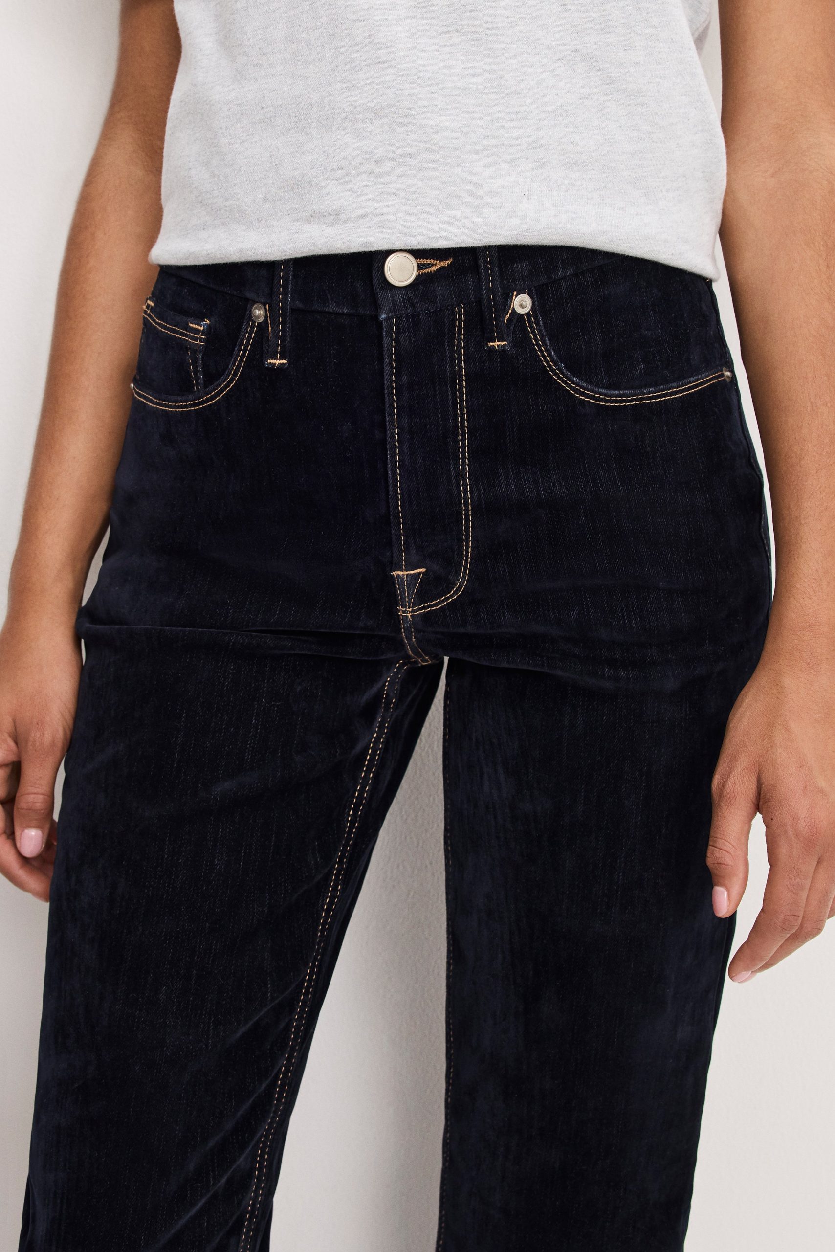 GOOD ICON STRAIGHT FLOCKED DENIM JEANS | INDIGO939 - Image 5