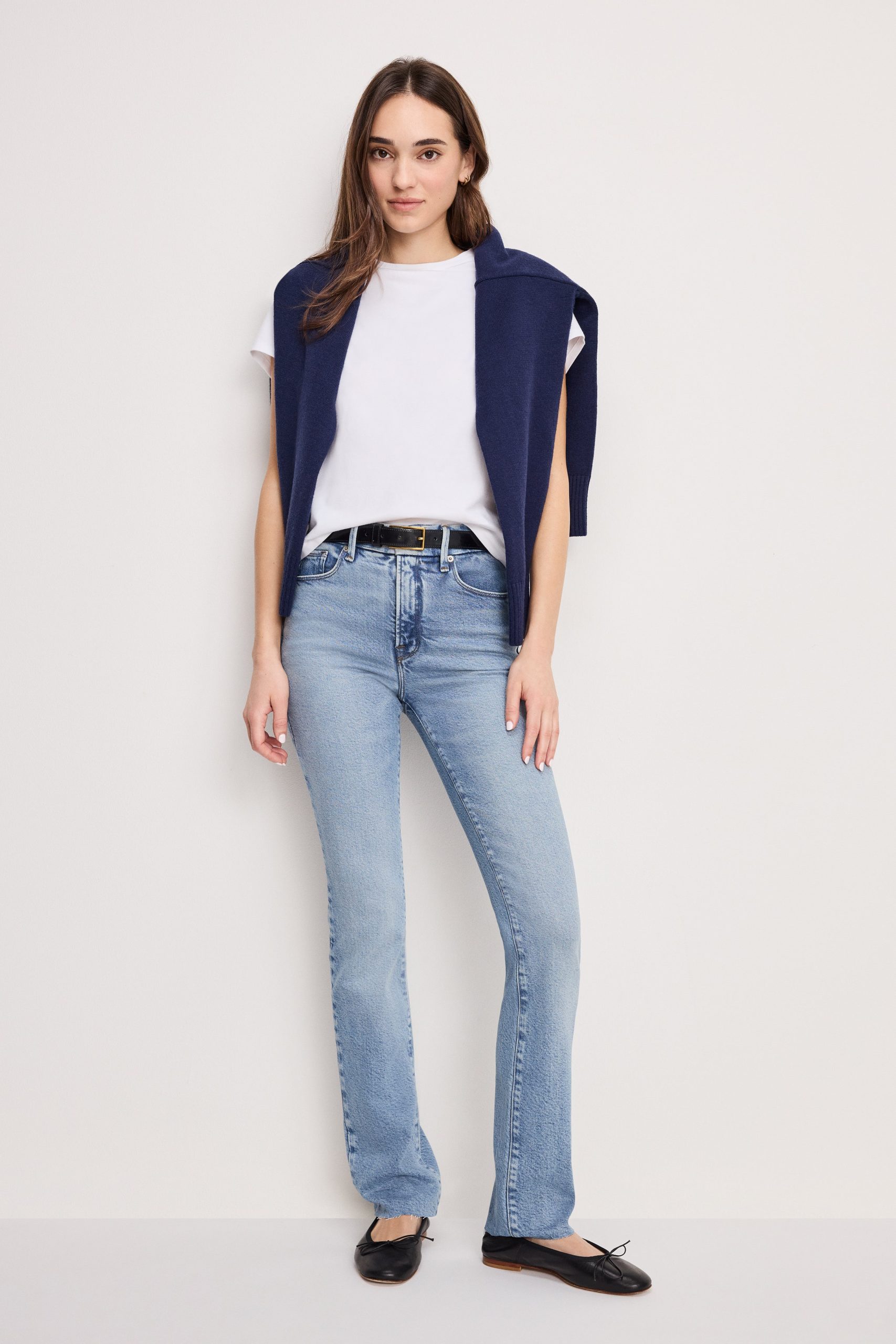 SOFT TECH GOOD LEGS STRAIGHT JEANS | INDIGO711