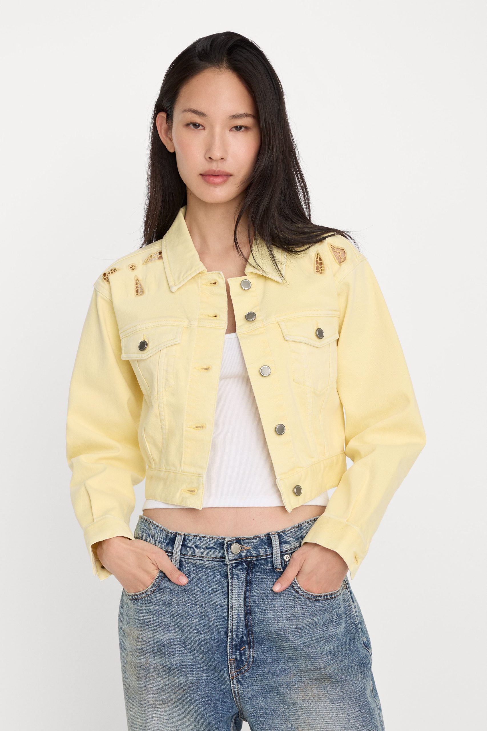 ESSENTIAL CROP DENIM JACKET EMBROIDERED | ANISE YELLOW