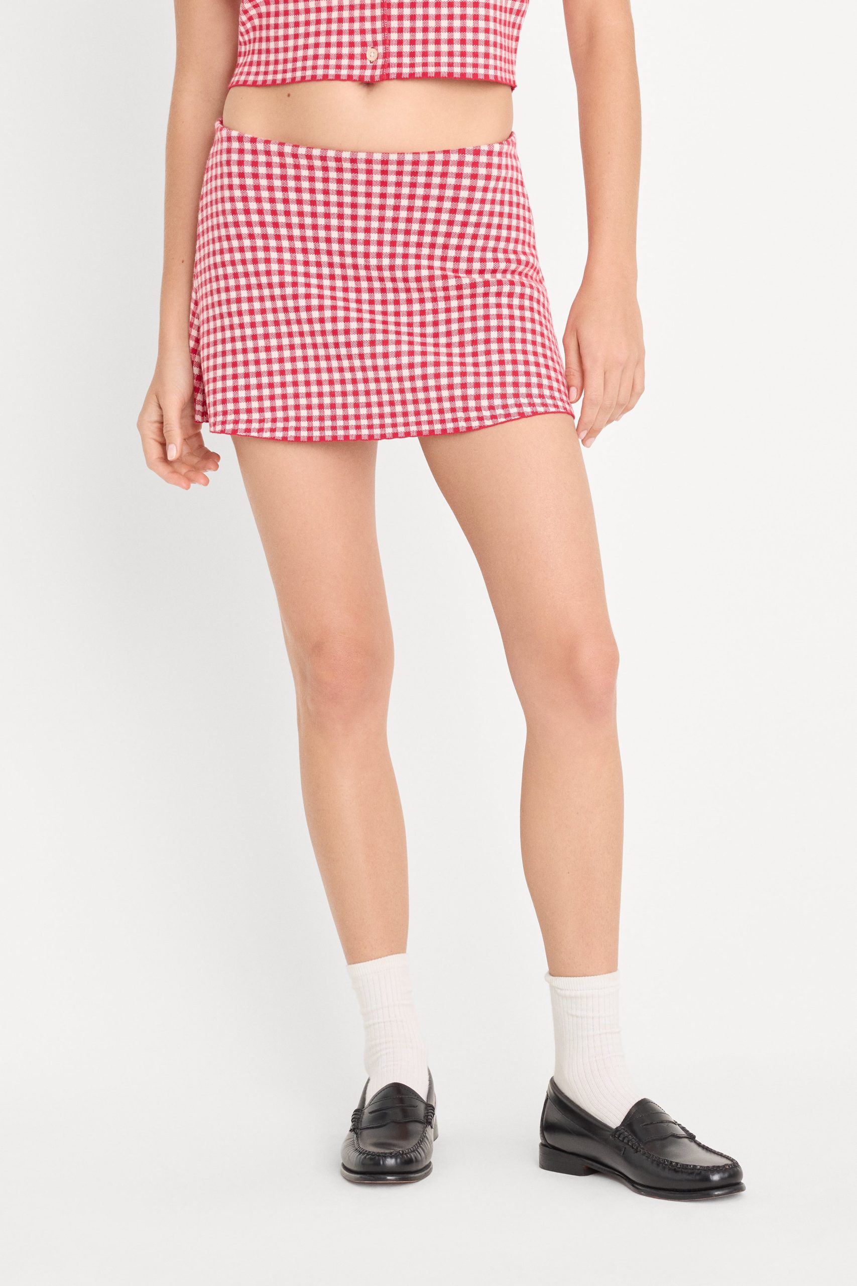 THE KEEPSAKE SKORT | CHERRY GINGHAM - Image 2
