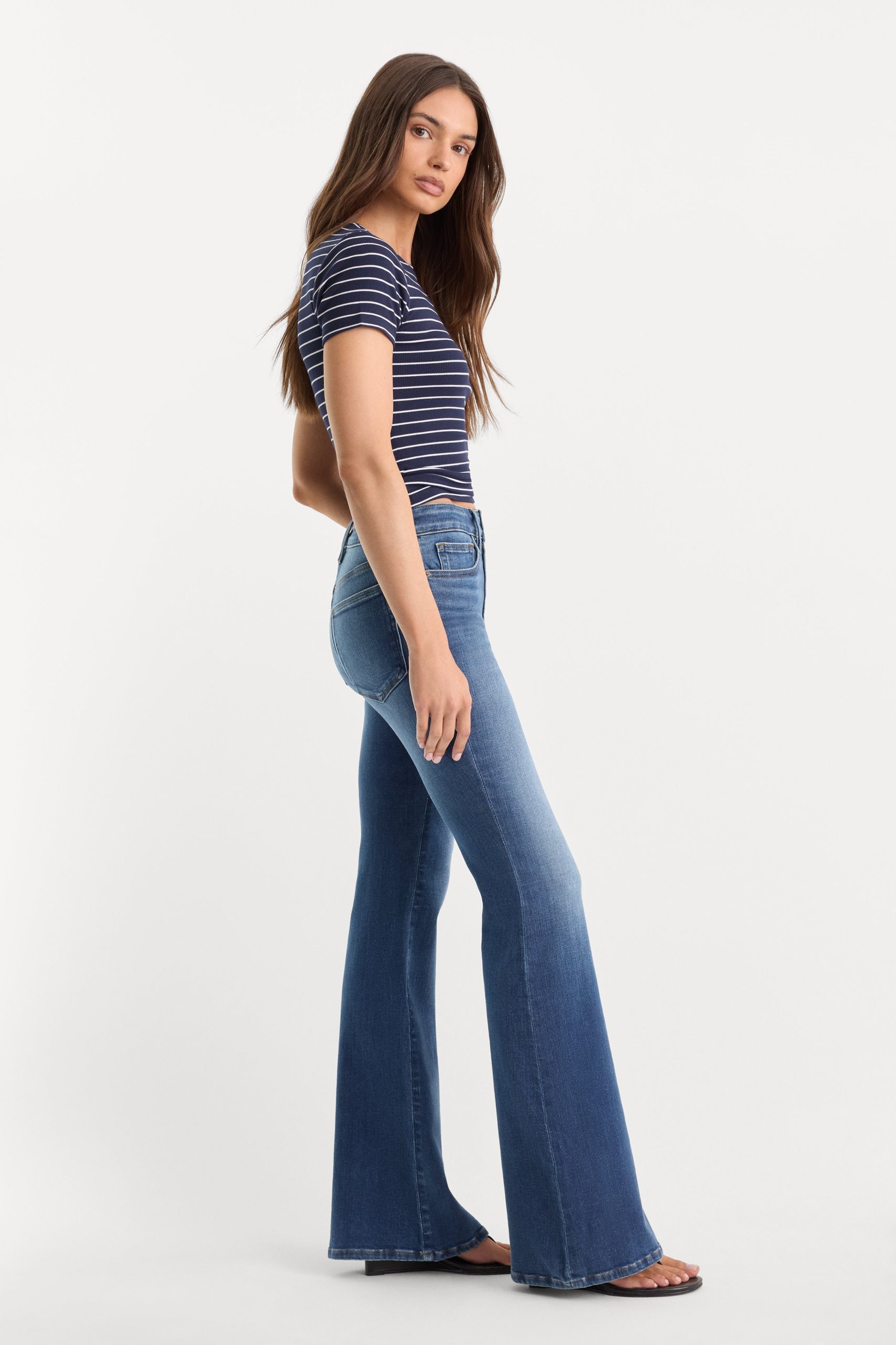SOFT TECH GOOD LEGS FLARE JEANS | INDIGO1233 - Image 3