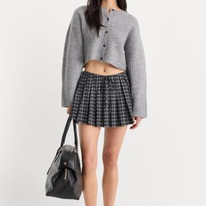 THE PLEATED SKIRT | CHARCOAL PLAID