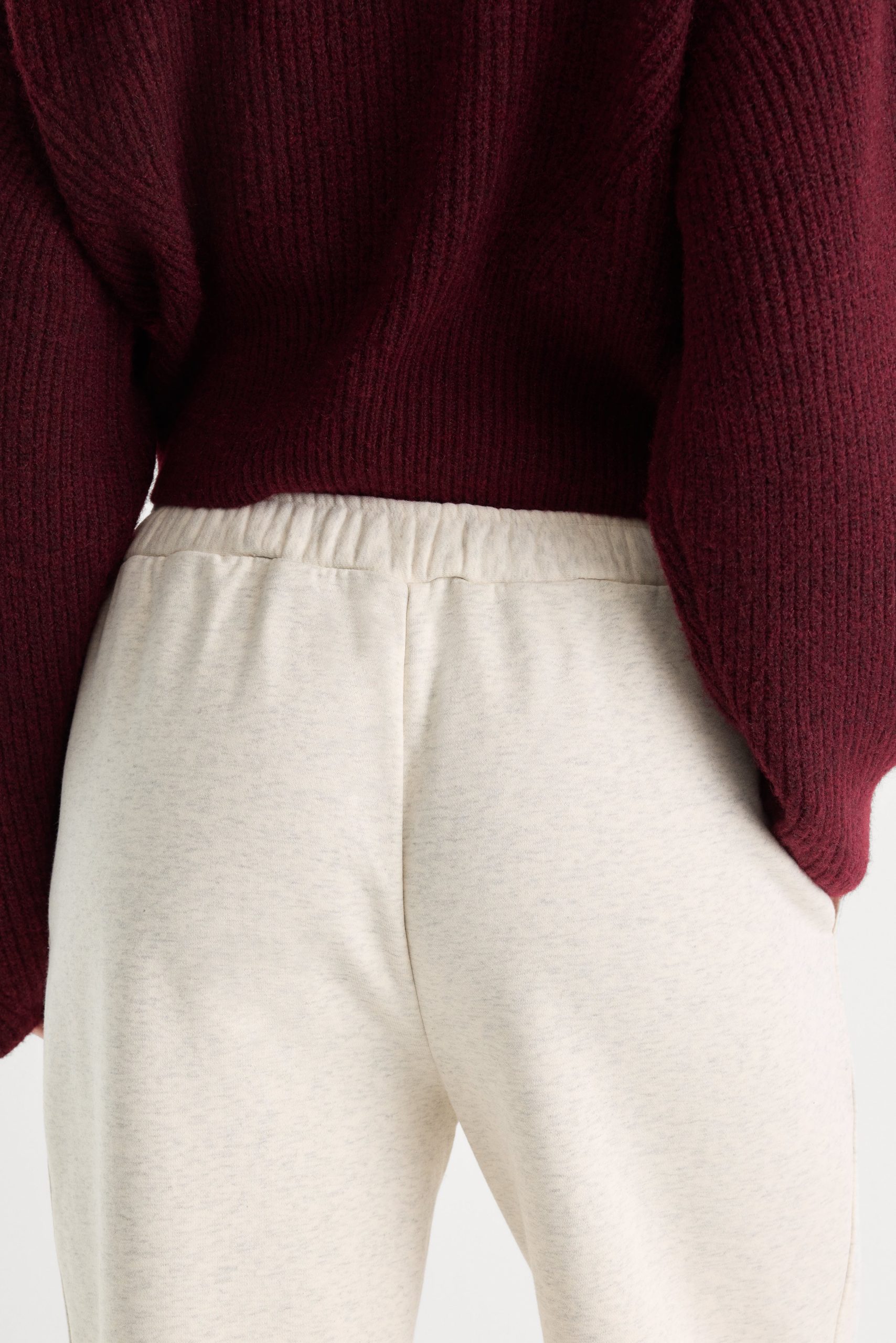 THE BRUSHED FLEECE SWEATPANT | OATMEAL - Image 8