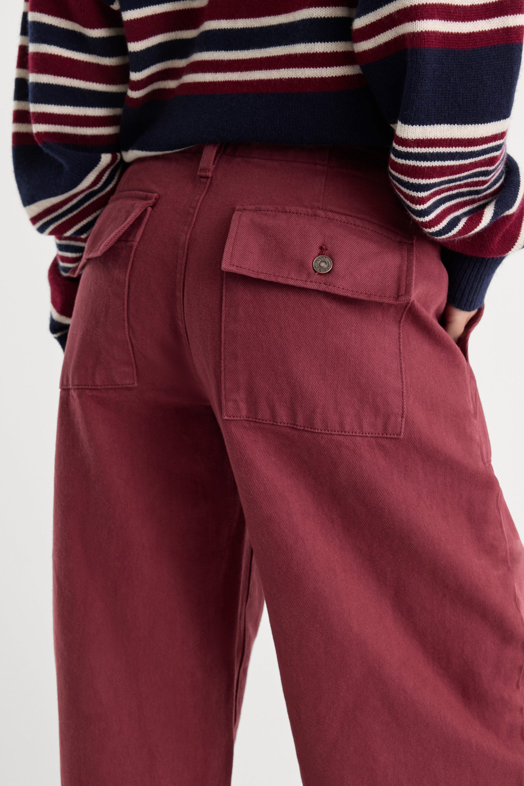 VINTAGE BARREL ANKLE JEANS | BERRY NOIR - Image 6