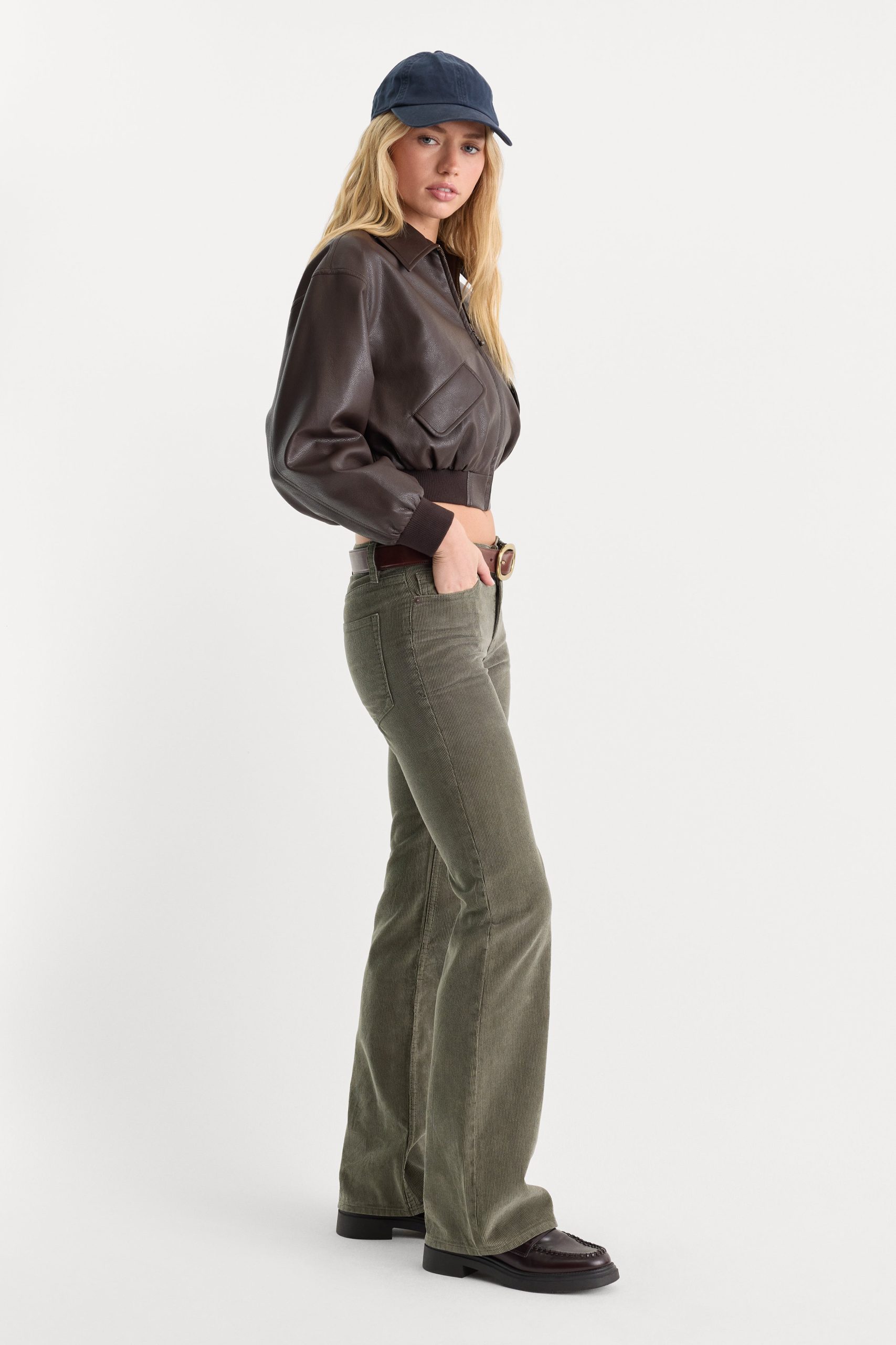 VINTAGE LOW RISE BOOTCUT CORDUROY PANT | WASHED CYPRESS - Image 3