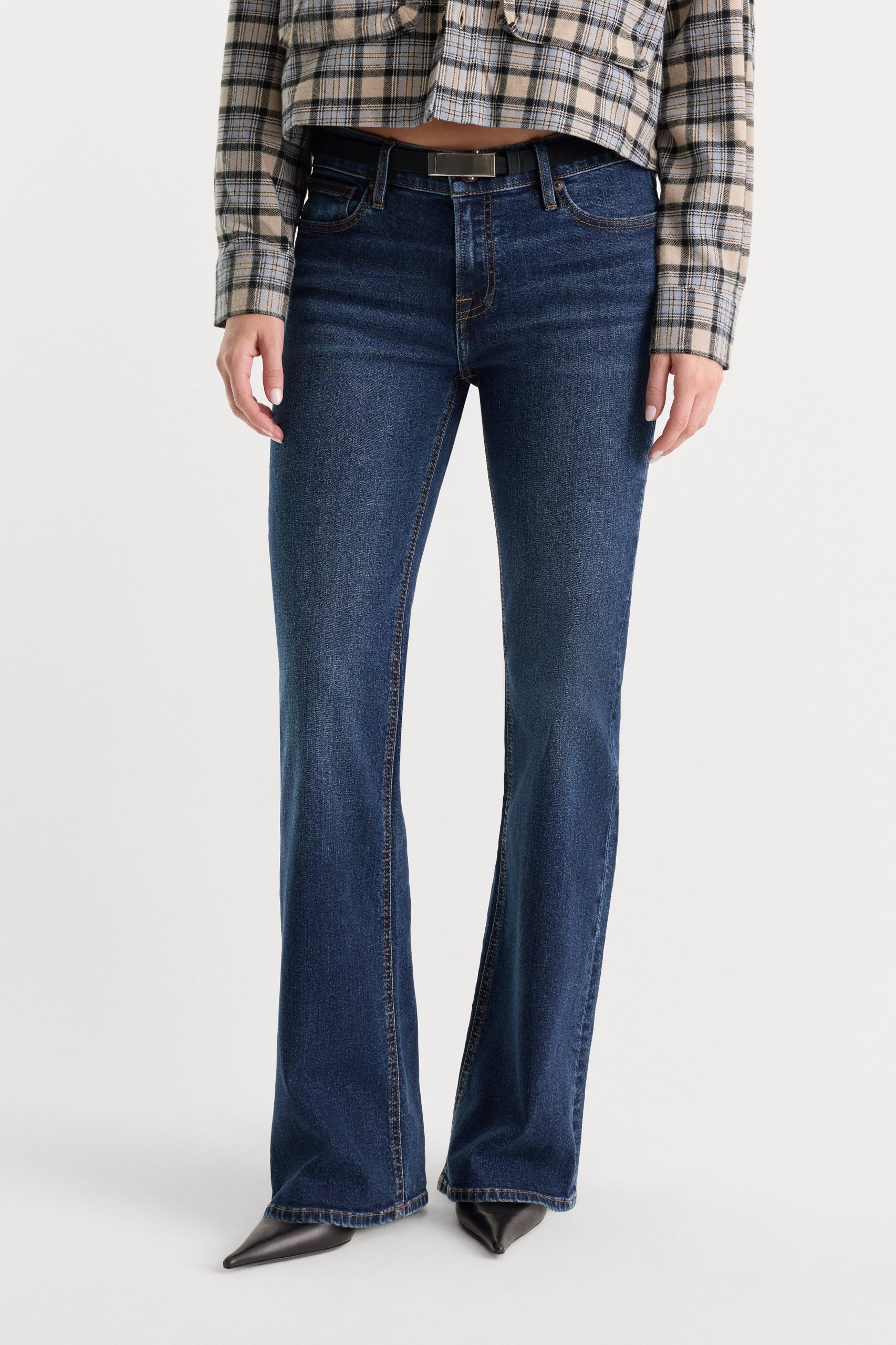 GOOD LOW RISE BOOTCUT JEANS | UMBER - Image 3
