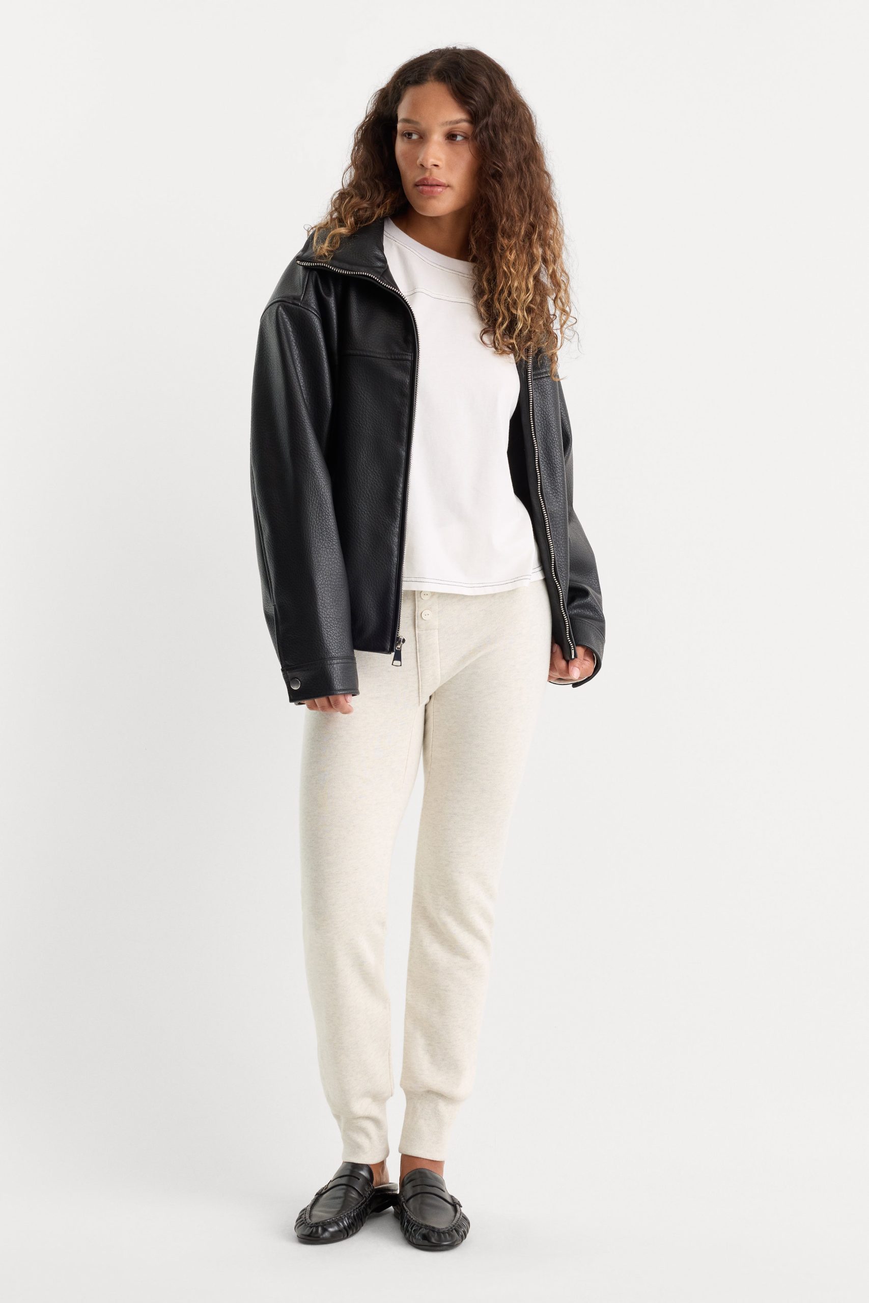 THE FRENCH TERRY BUTTON FRONT LEGGING | OATMEAL HEATHER - Image 2