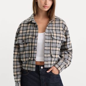 THE PATCH POCKET SHIRT | TAN PLAID