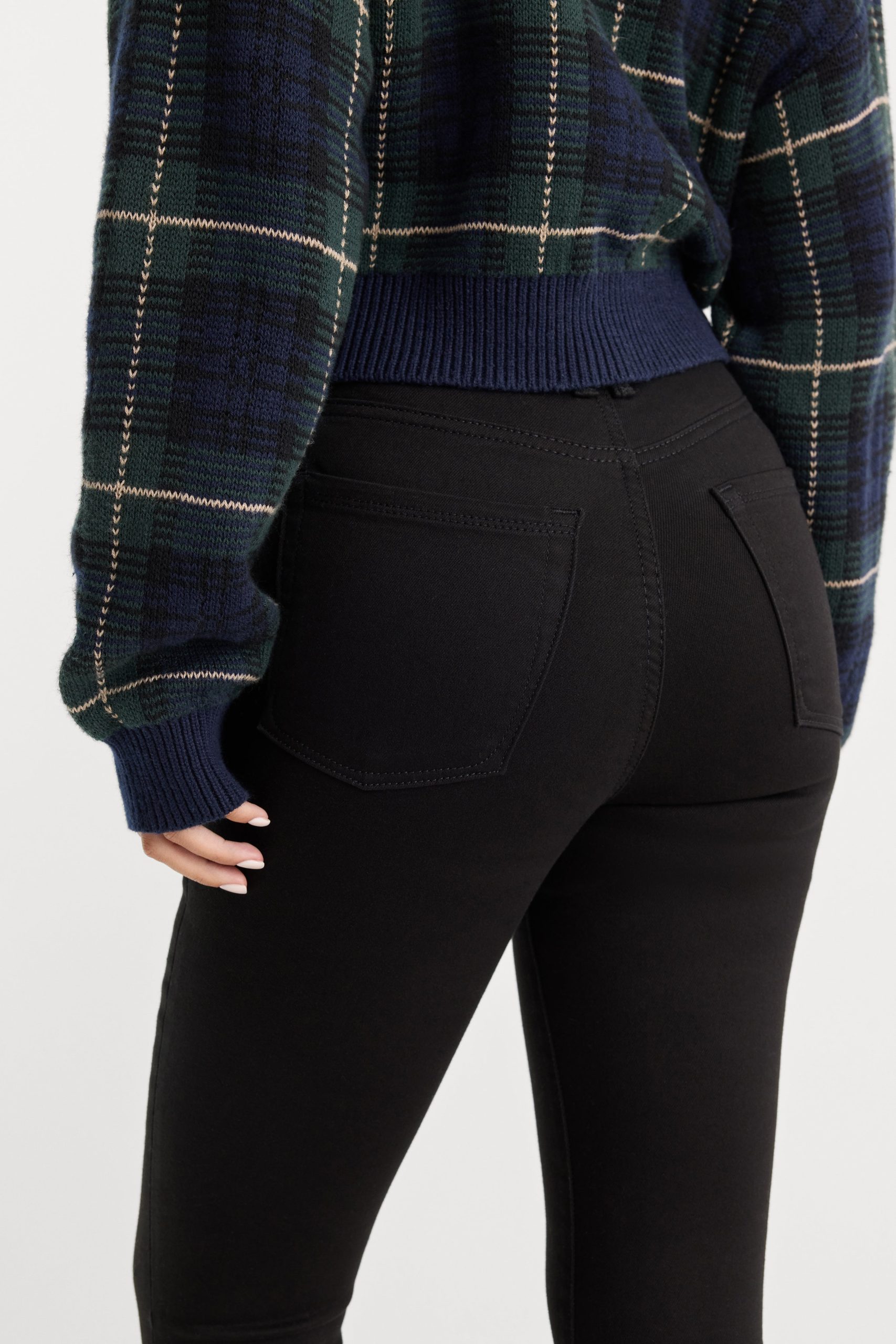 NEVER FADE GOOD LEGS SKINNY JEANS | BLACK - Image 6