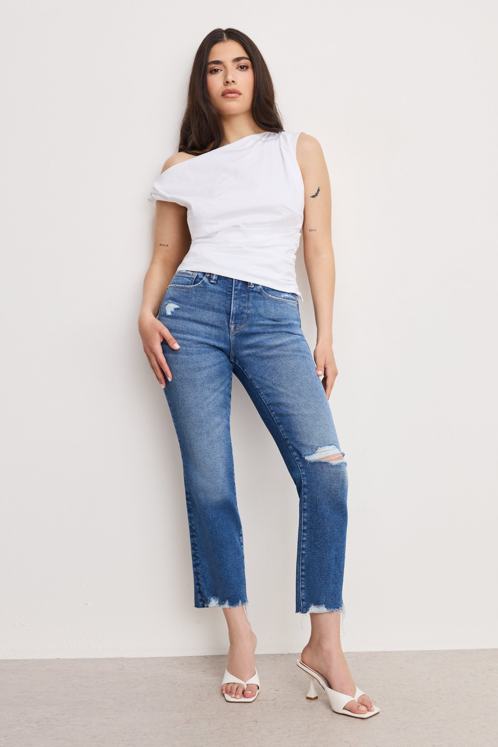 GOOD PETITE STRAIGHT JEANS | INDIGO943